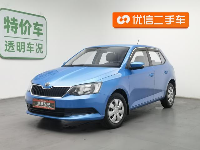 Skoda Fabia 2015 года выпуска