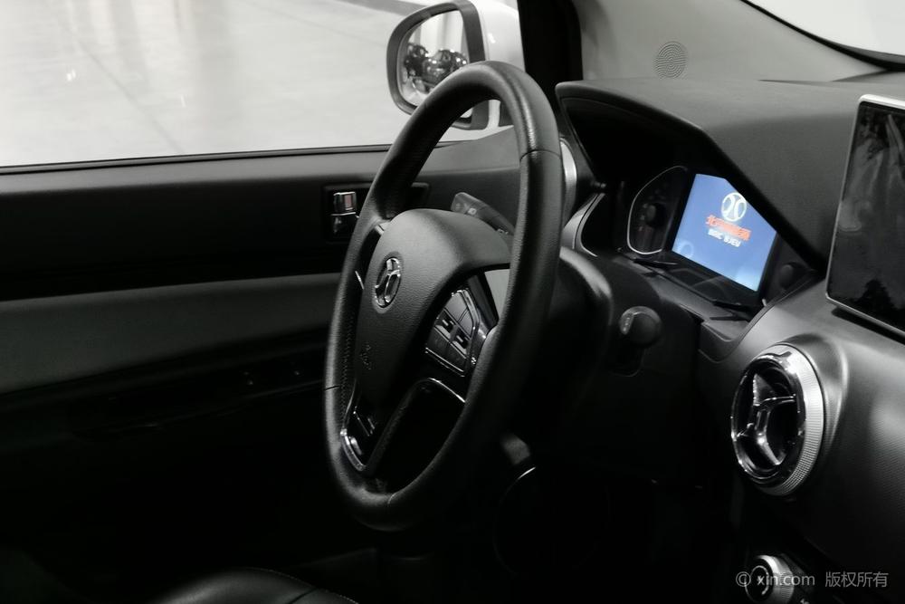 BAIC BJEV EC5, фото 16