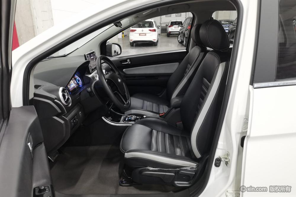BAIC BJEV EC5, фото 17