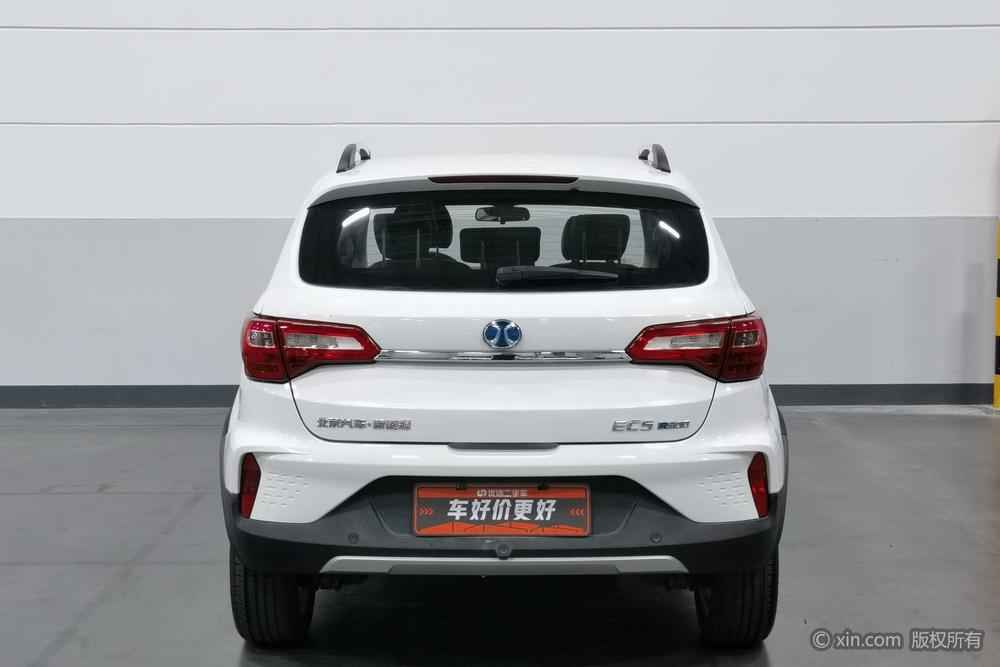 BAIC BJEV EC5, фото 3