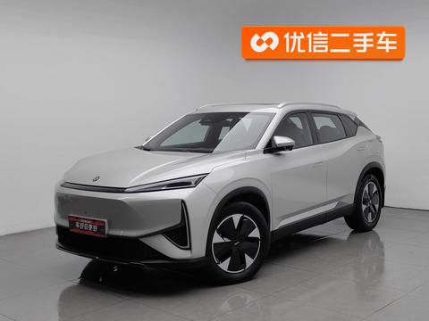 Автомобиль #2035675 L7 PHEV 2024 205 Plus