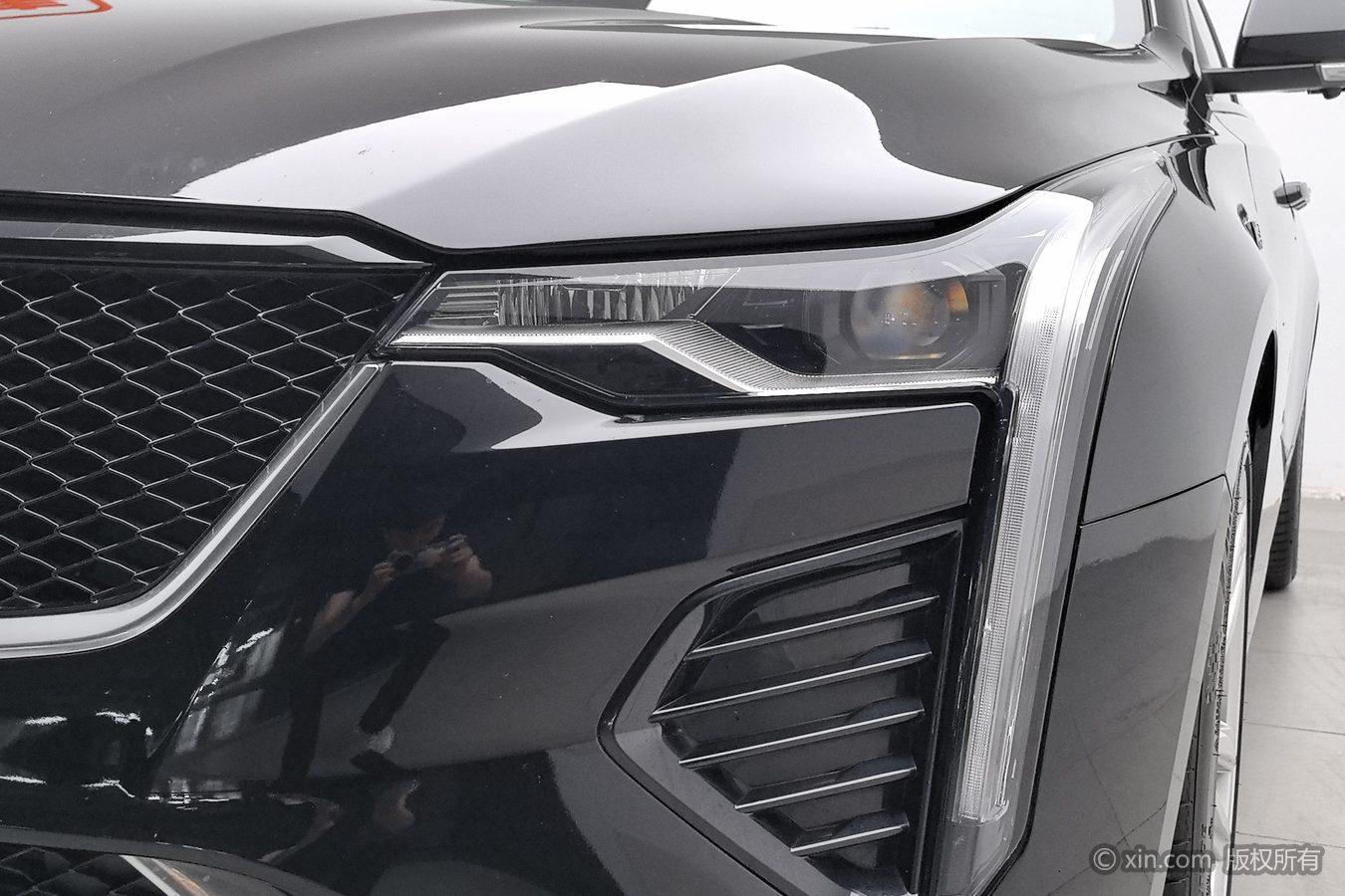 Cadillac CT4 2021 28T