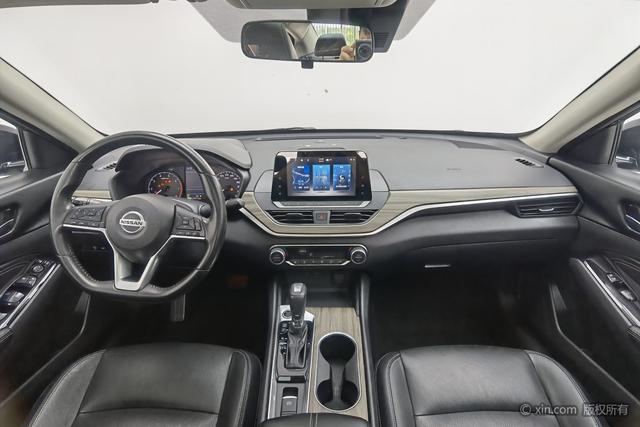Nissan Teana 2021 2.0 L XL — фото 12