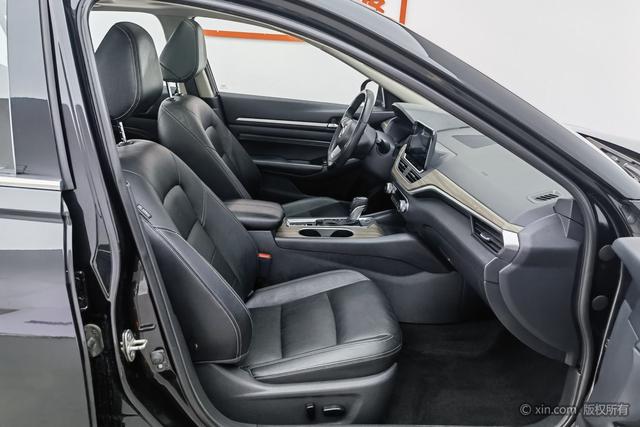 Nissan Teana 2021 2.0 L XL — фото 17