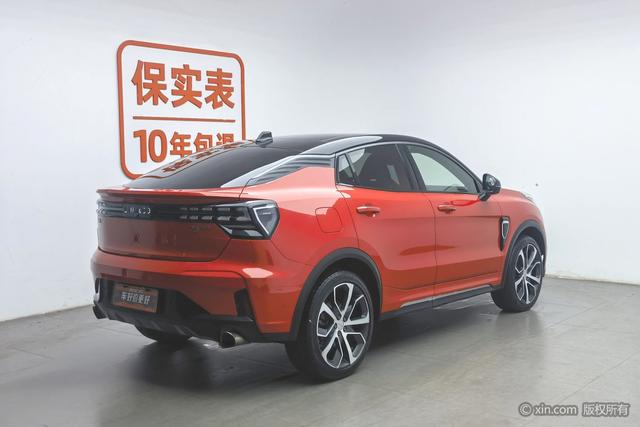 Lynk & Co 05 2020 2.0 TD 4 WD Halo — фото 4