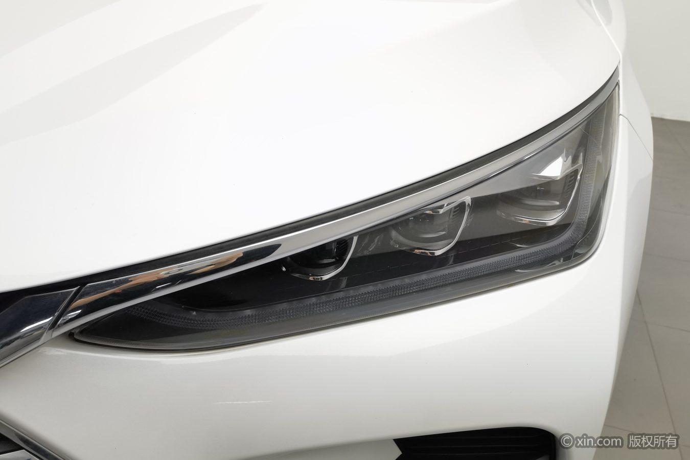 BYD Tang DM 2019 DM 2.0T 5 мест VI