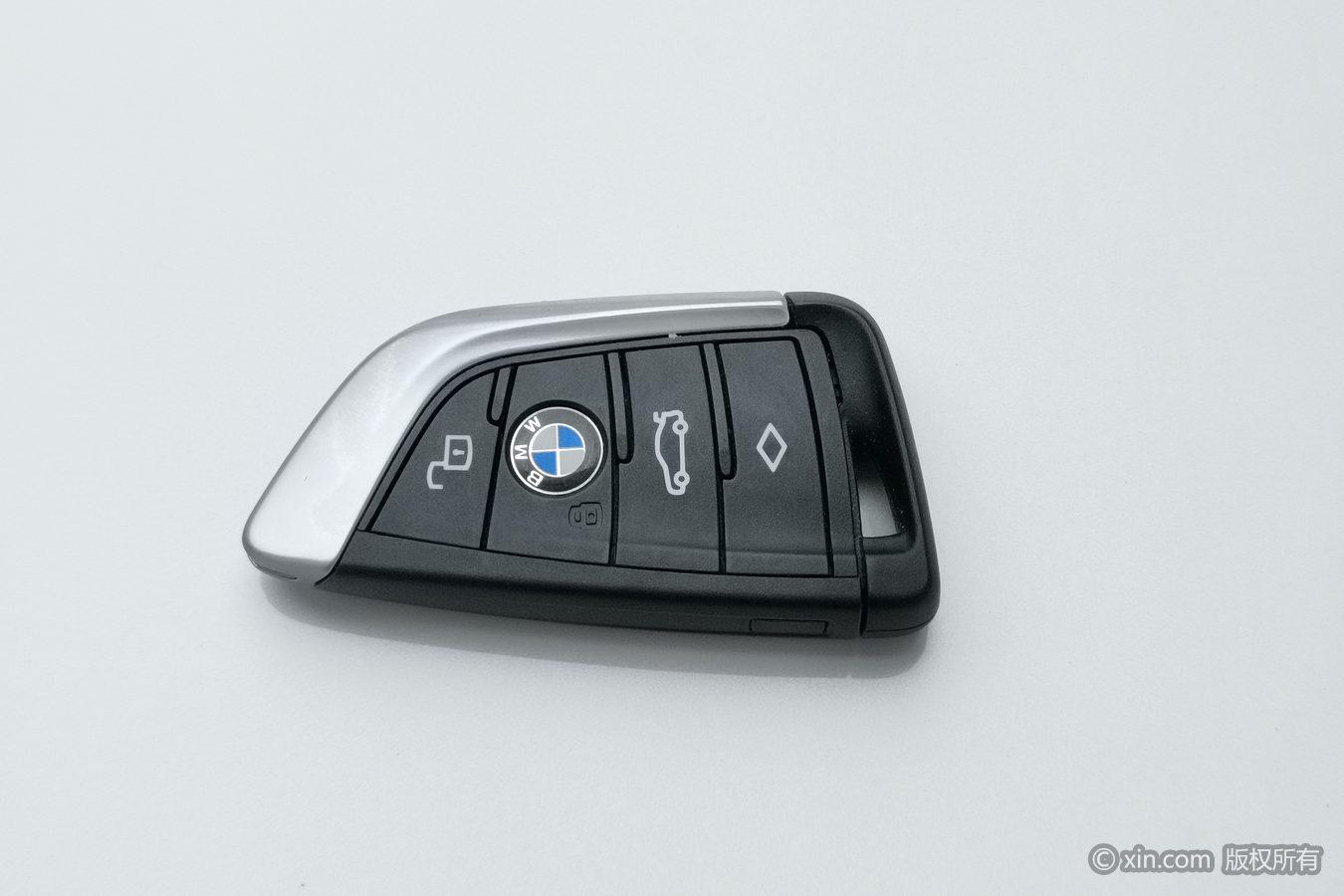 BMW 3 series id 4438337 из Китая 9