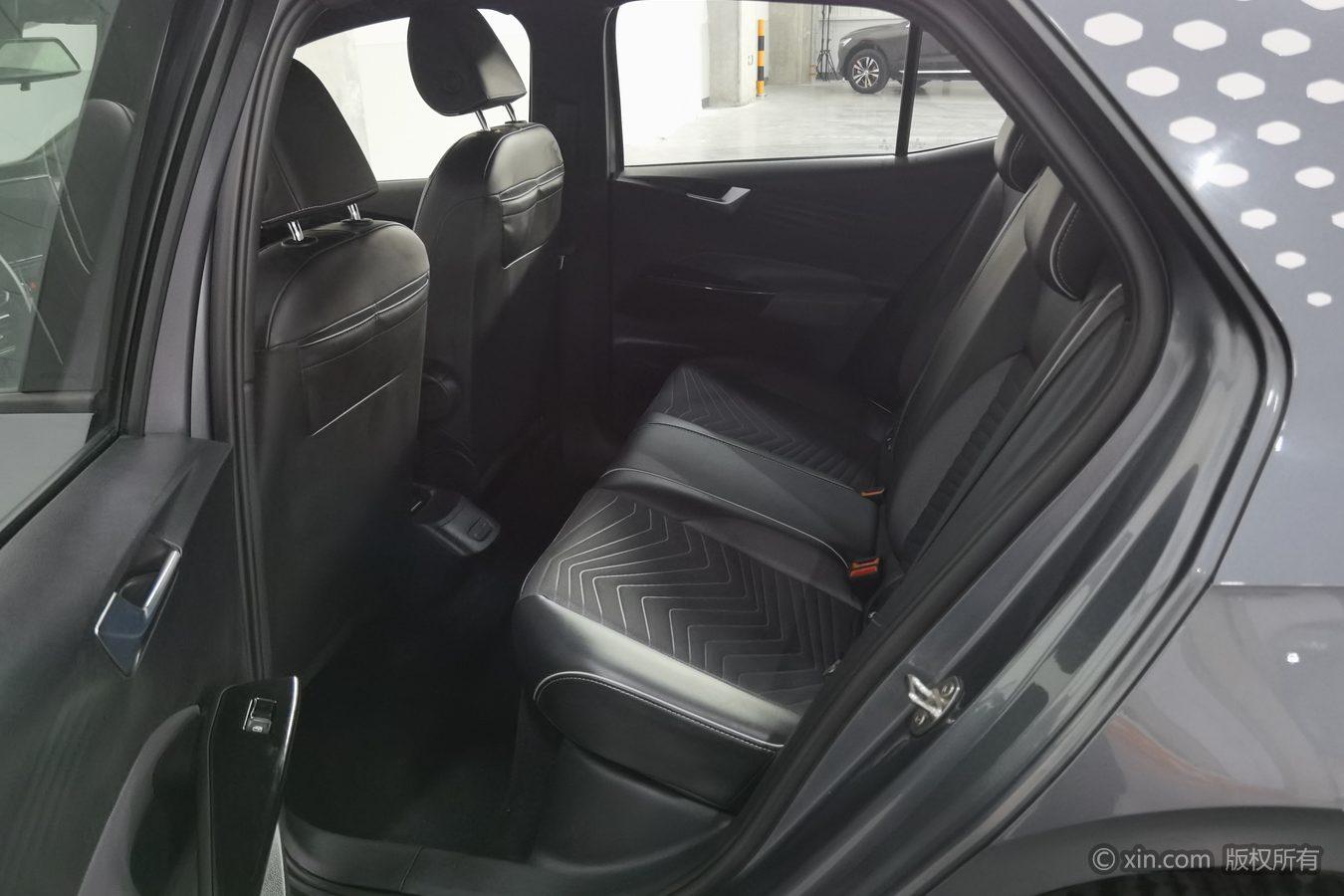 Volkswagen ID.3 id 4461266 из Китая 19