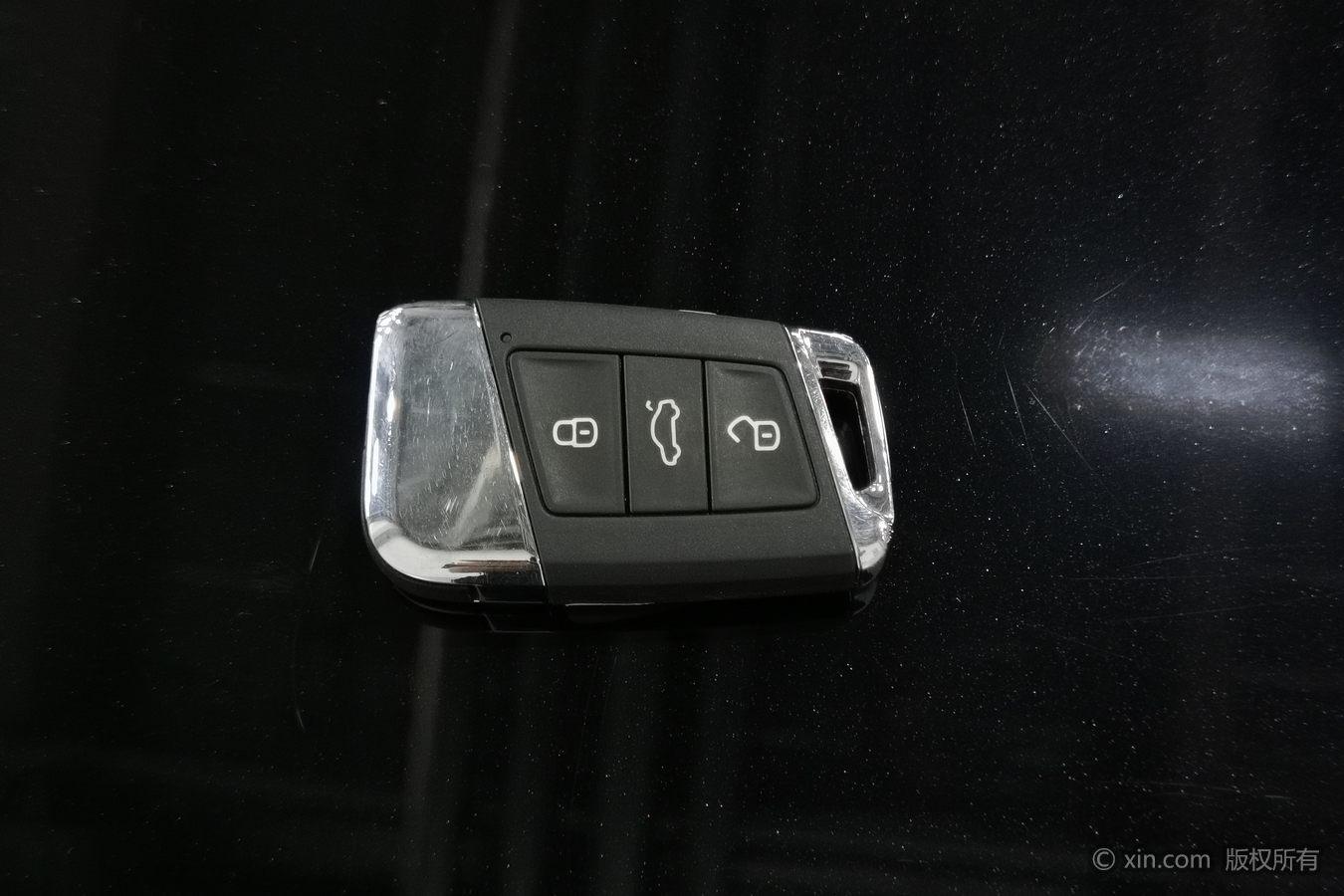 Volkswagen Magotan 2019 330TSI DSG Luxury VI