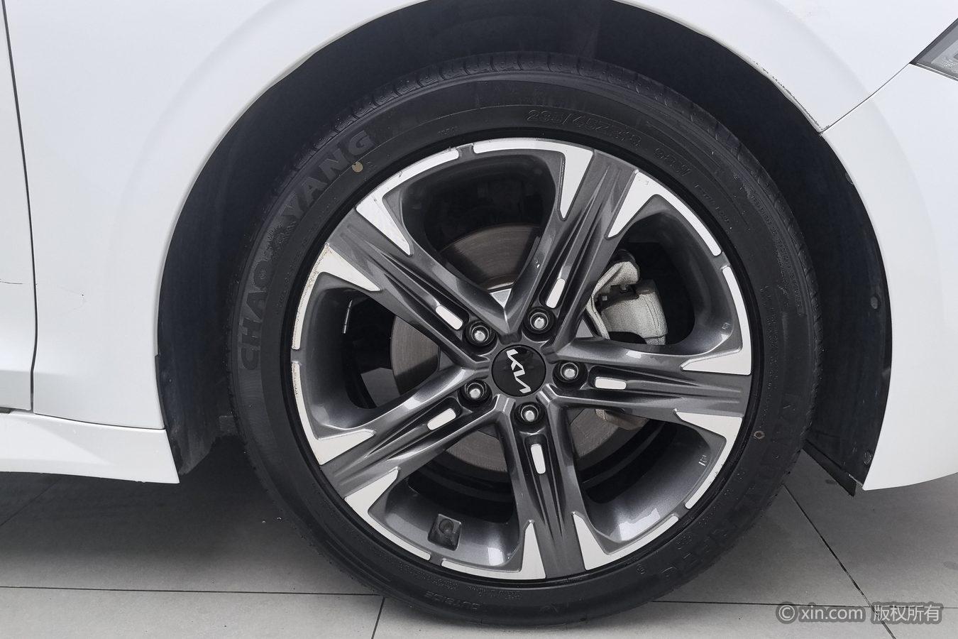 Kia K5 2021 270T CVVD