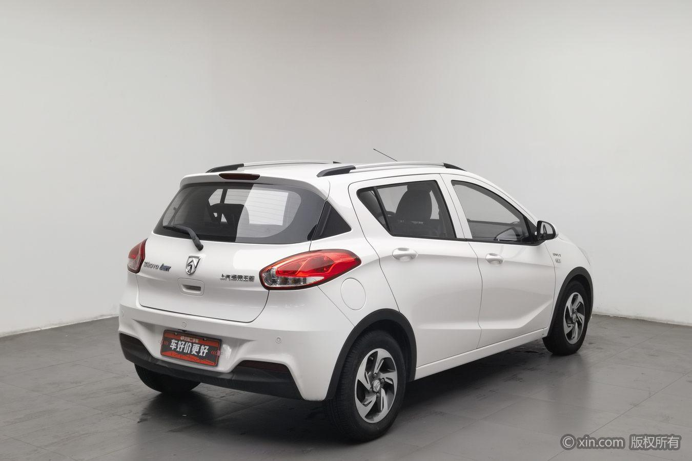 Baojun 310 2017 1.5L AT Fashion