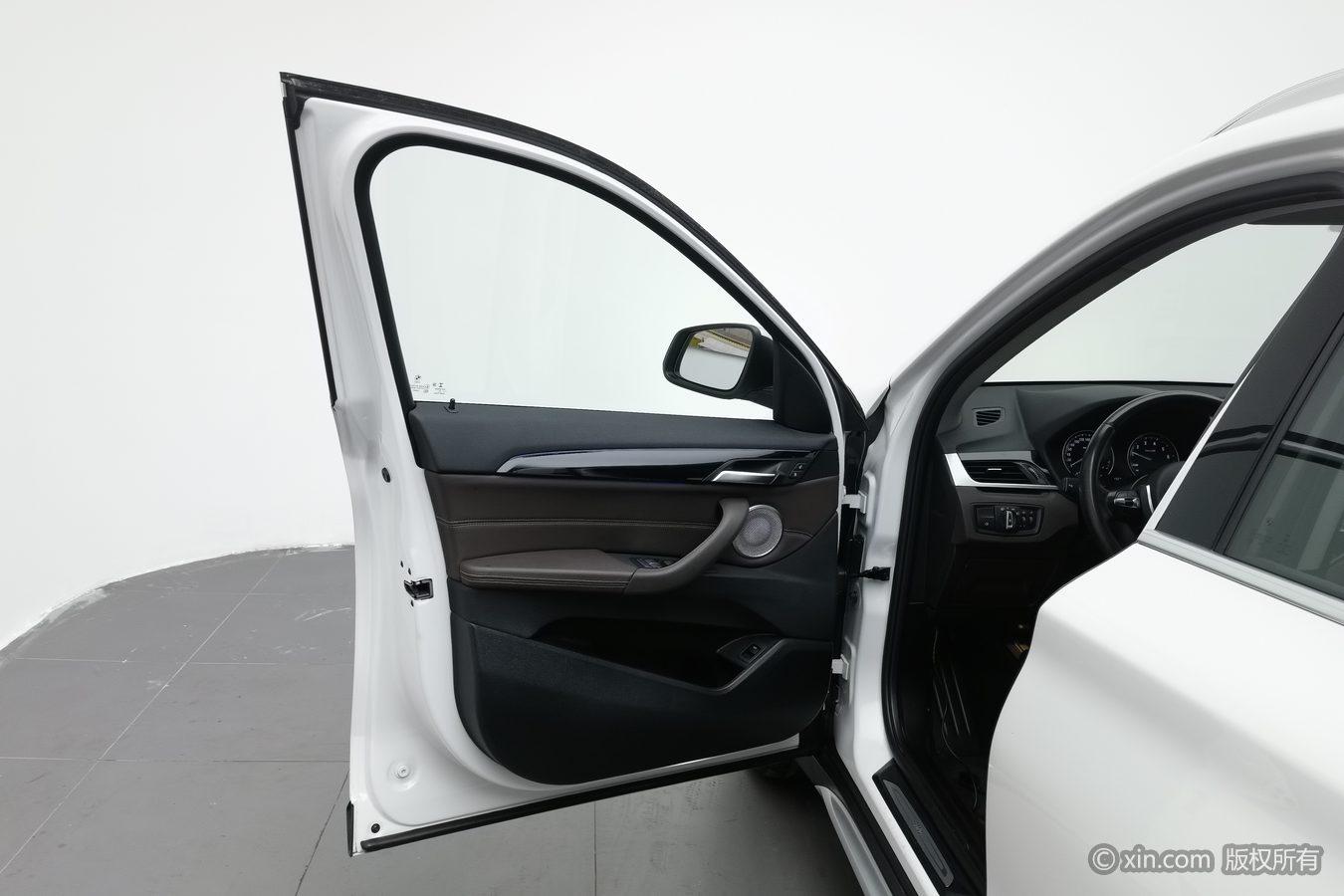 BMW X1 id 4467356 из Китая 8