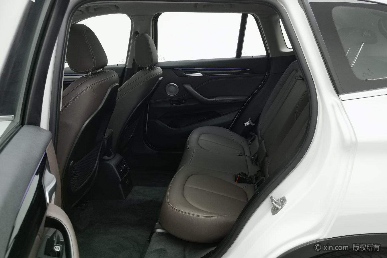 BMW X1 id 4467356 из Китая 12