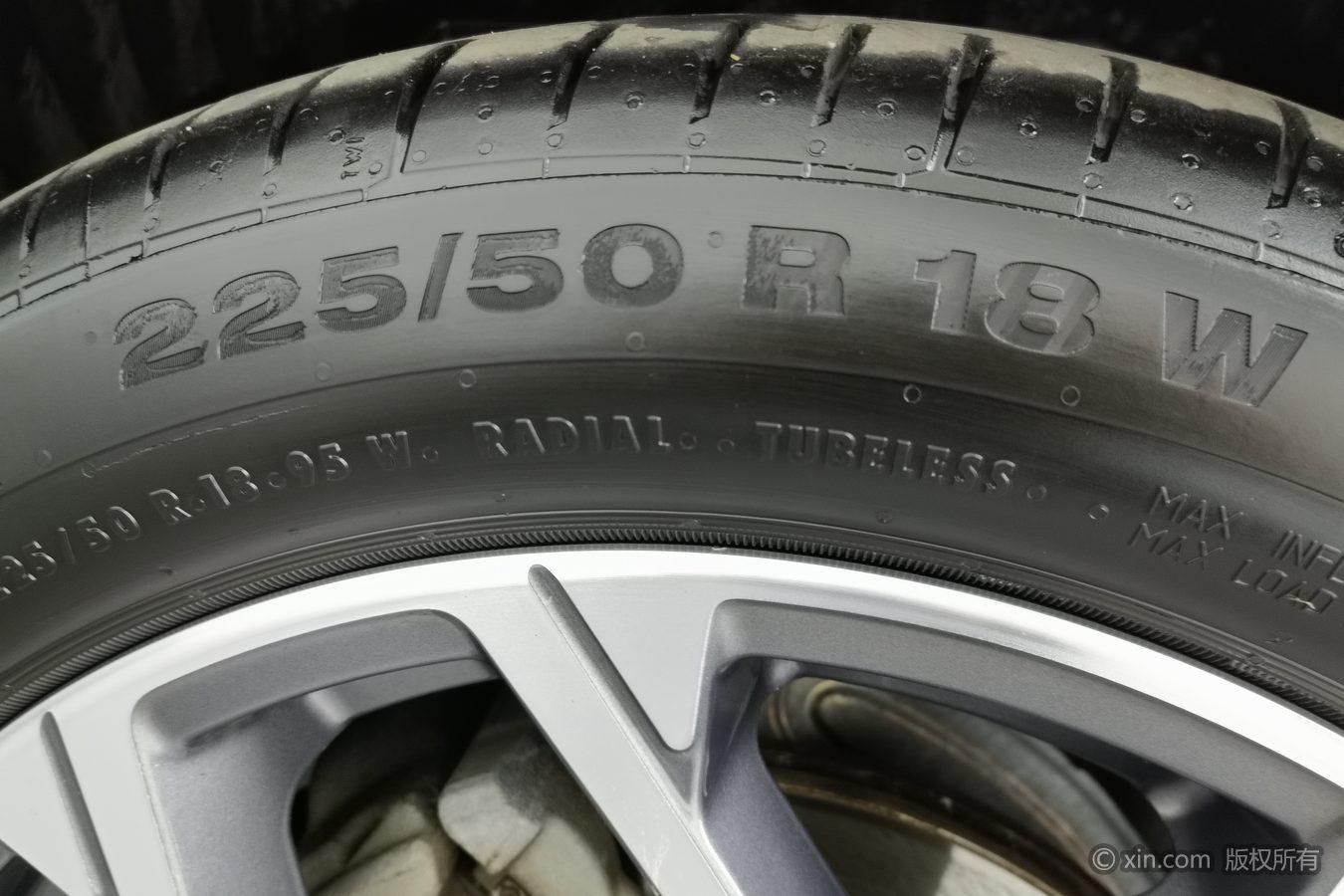 BMW X1 id 4467356 из Китая 16
