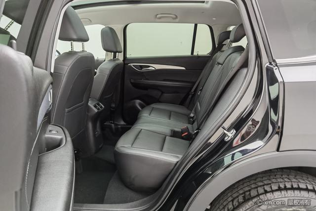 Buick Envision 2024 Plus 28 T 4 WD — фото 19