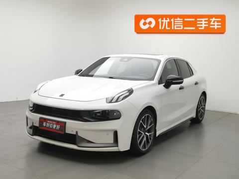 Lynk & Co 03