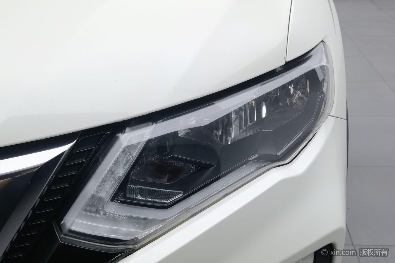 Nissan X-Trail 2019 2.5L CVT Luxury 4WD