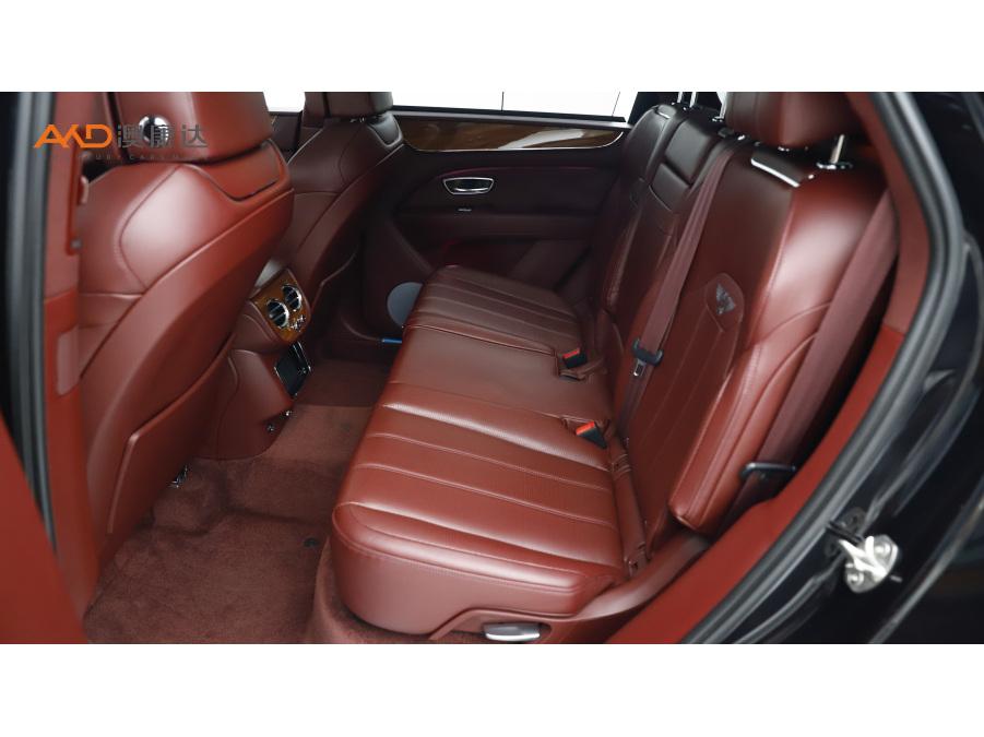 Bentley Bentayga 2021 4.0T V8