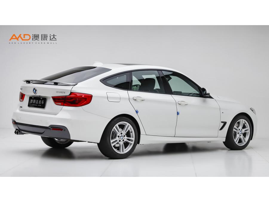 BMW 3 Series GT 3 GT 2017 330i xDrive M Sport
