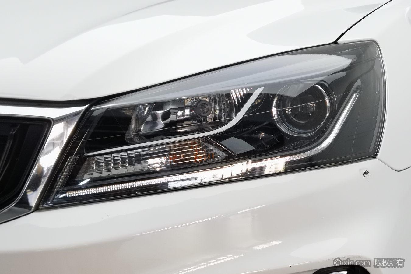 Geely Emgrand 2021 UP 1.5L MT Comfort