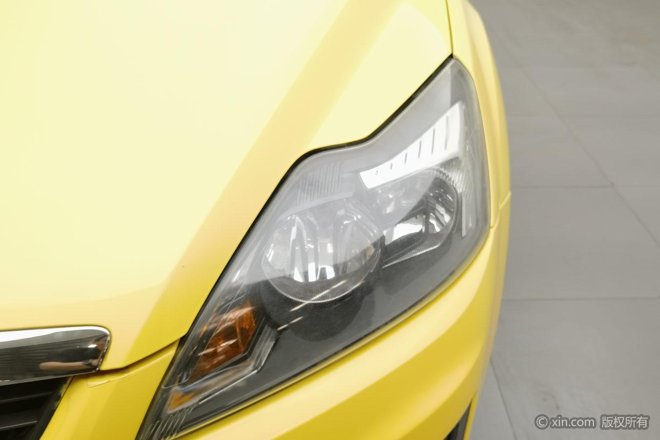 Ford Focus 2012 1.8L AT