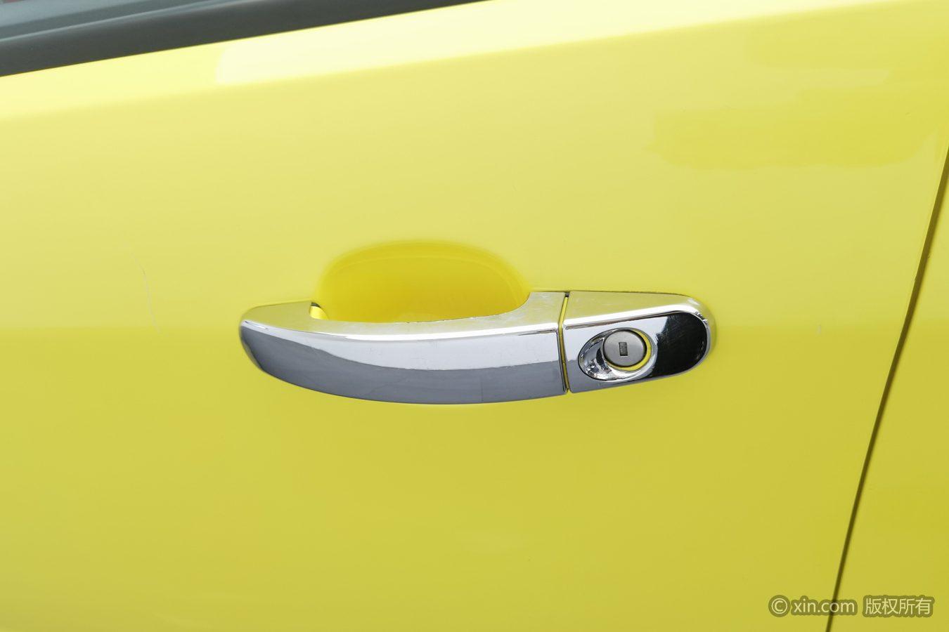 Ford Focus 2012 1.8L AT
