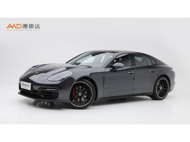 Porsche Panamera 2023 года выпуска