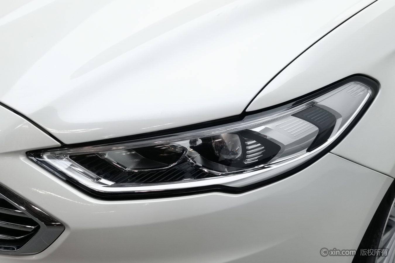 Ford Mondeo 2017 EcoBoost 180