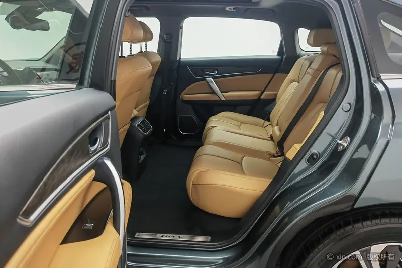 Honda UR-V 240TURBO моноприводный — фото 14