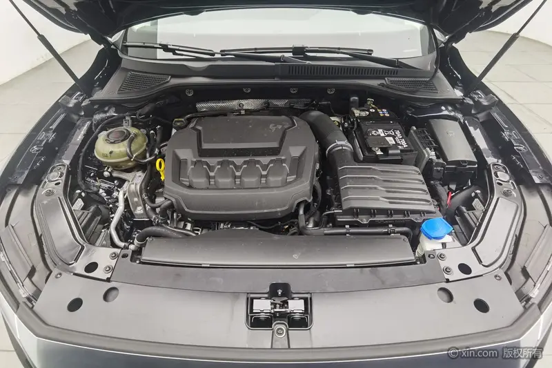 Volkswagen Passat — фото 6