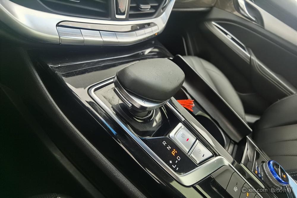 Заказать Geely Borui ePro 2018 года за 1 224 106 ₽  из Китая