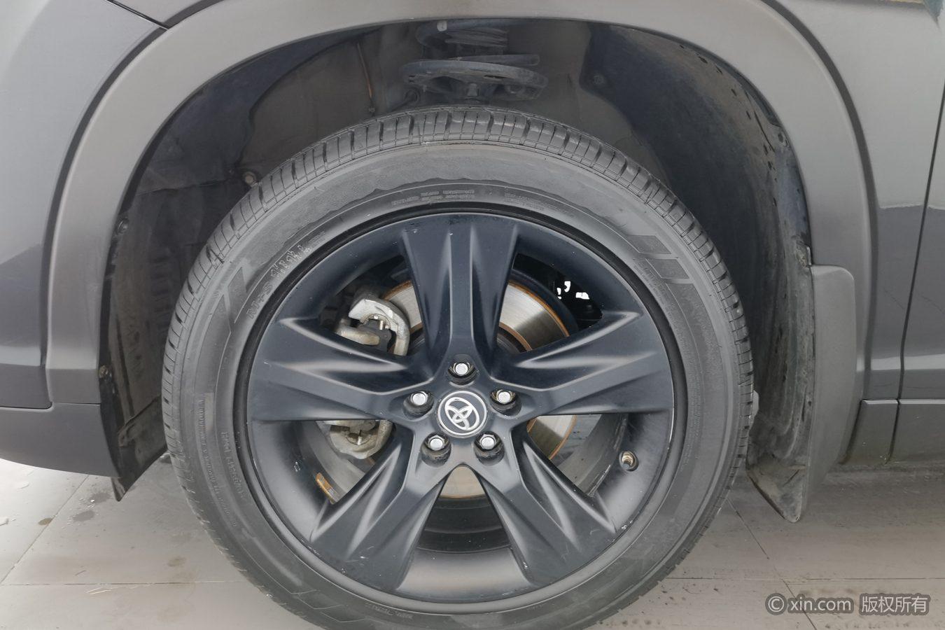 Toyota Highlander 2018 2.0T 7 мест VI