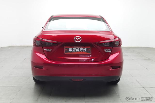 Mazda 3 2017 2.0 L ATPremium V — фото 3