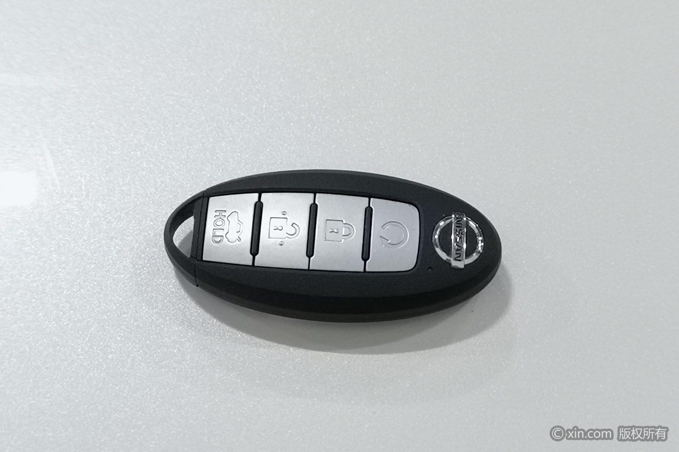 Nissan Xuan Yi id 4479291 из Китая 14