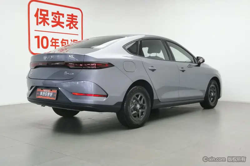 BYD Qin PLUS DM-i 55 KM — фото 4
