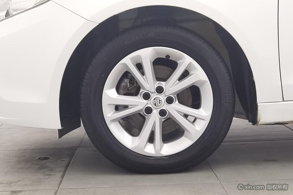 MG GT, фото 13