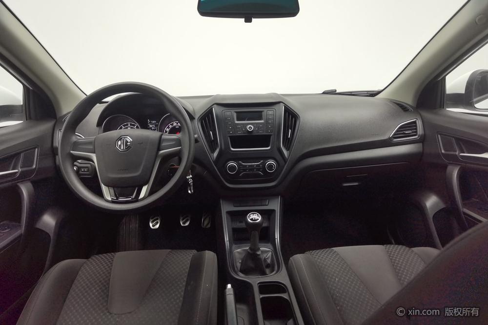 MG GT, фото 14