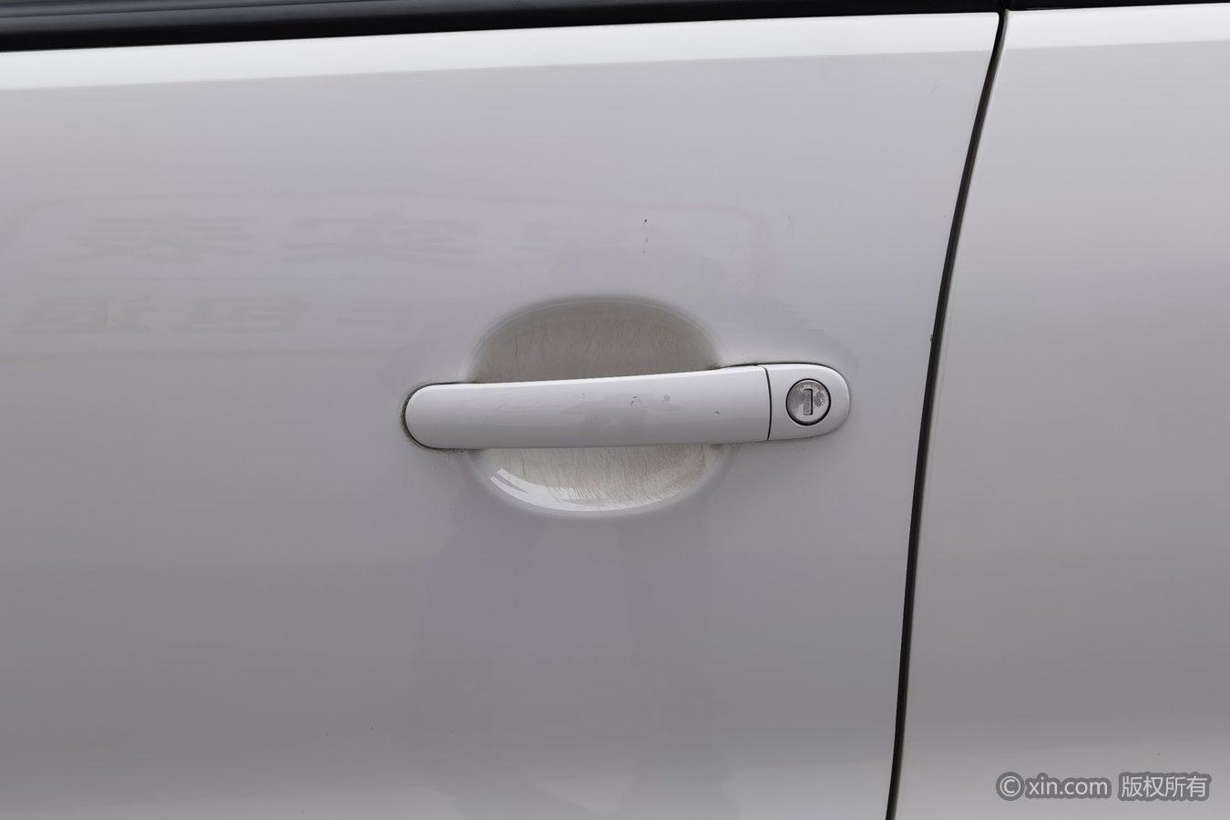 Volkswagen Tiguan 2016 300TSI AT