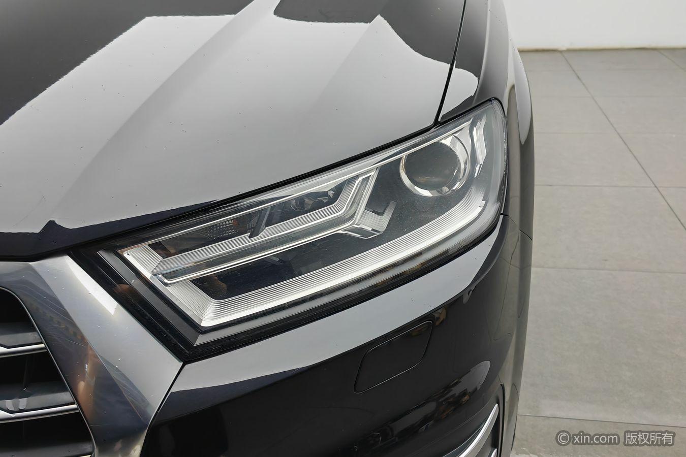 Audi Q7 2016 40 TFSI Comfort