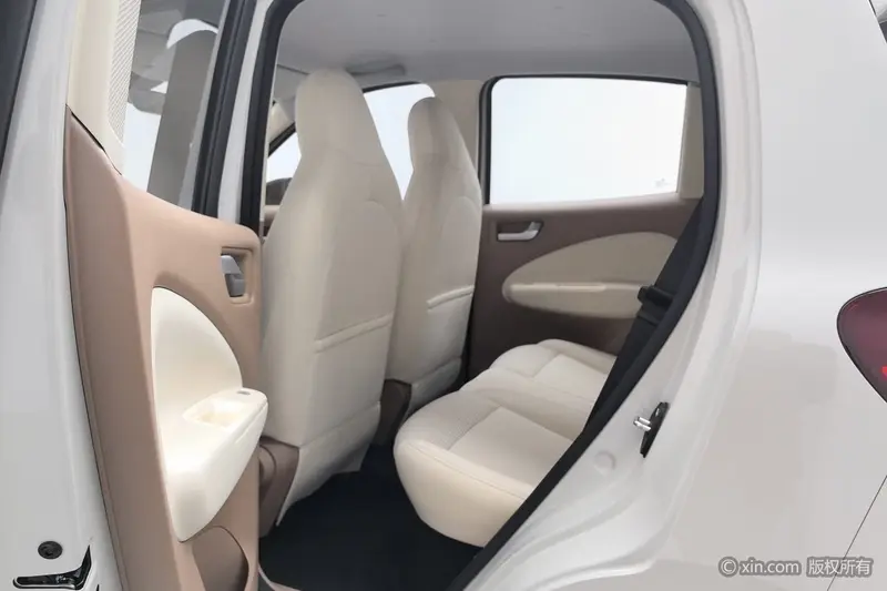 Wuling Hongguang MINI EV 205km — фото 14