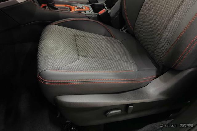 Subaru FORESTER 2021 2.0i X Eye Sight — фото 18