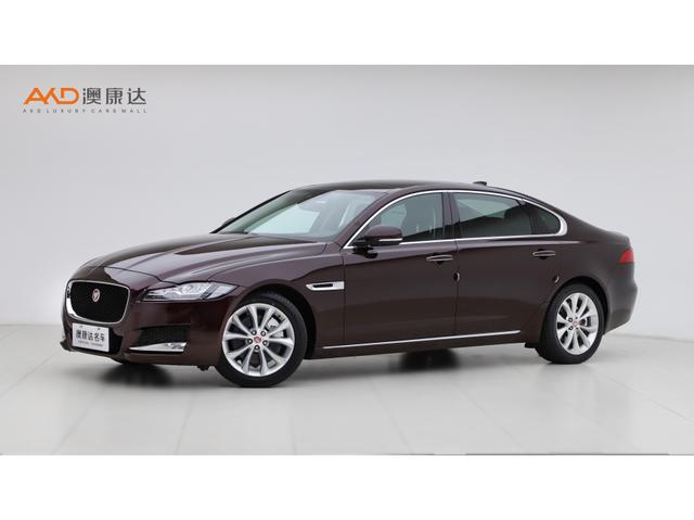 Jaguar XF 2019 года выпуска