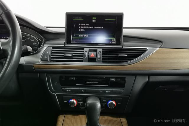 Audi A6L 2018 30 FSI — фото 14