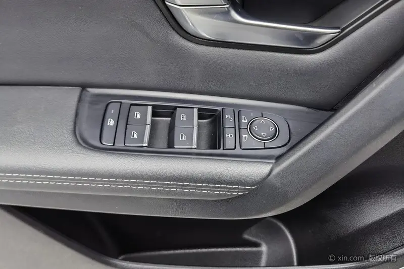 BYD Song Pro — фото 16
