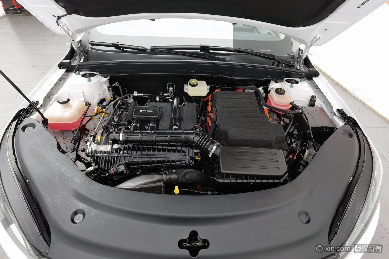 BYD Seal 05 05DM 2025 Smart Drive DM-i 55KM Luxury