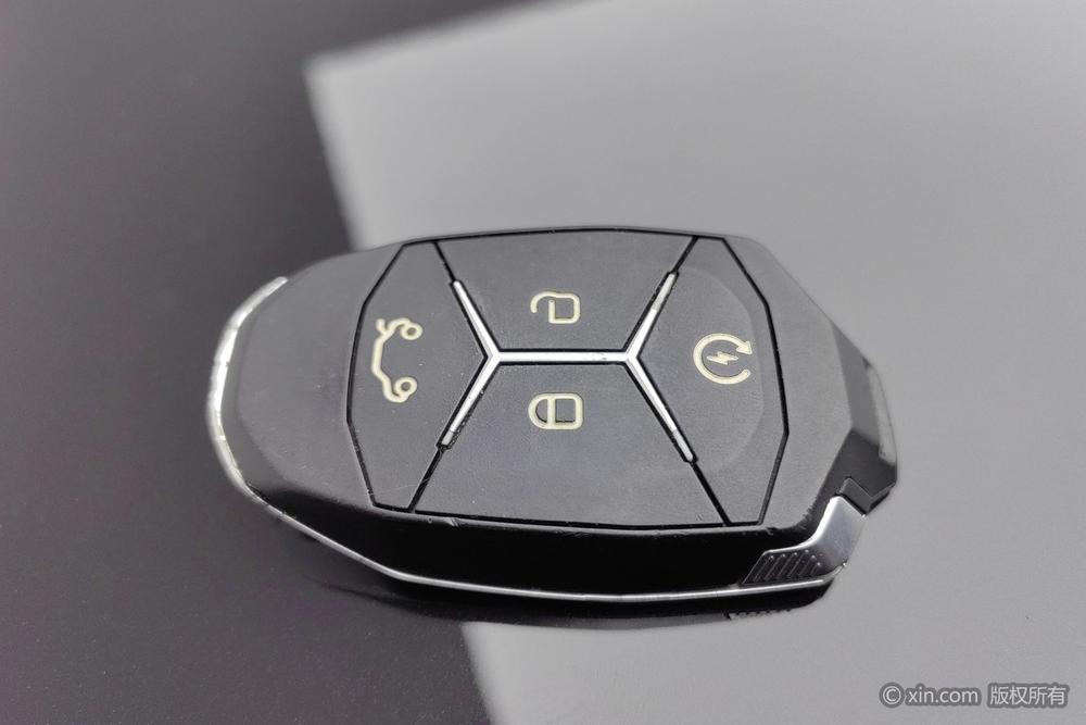 Lynk & Co 01, фото 6