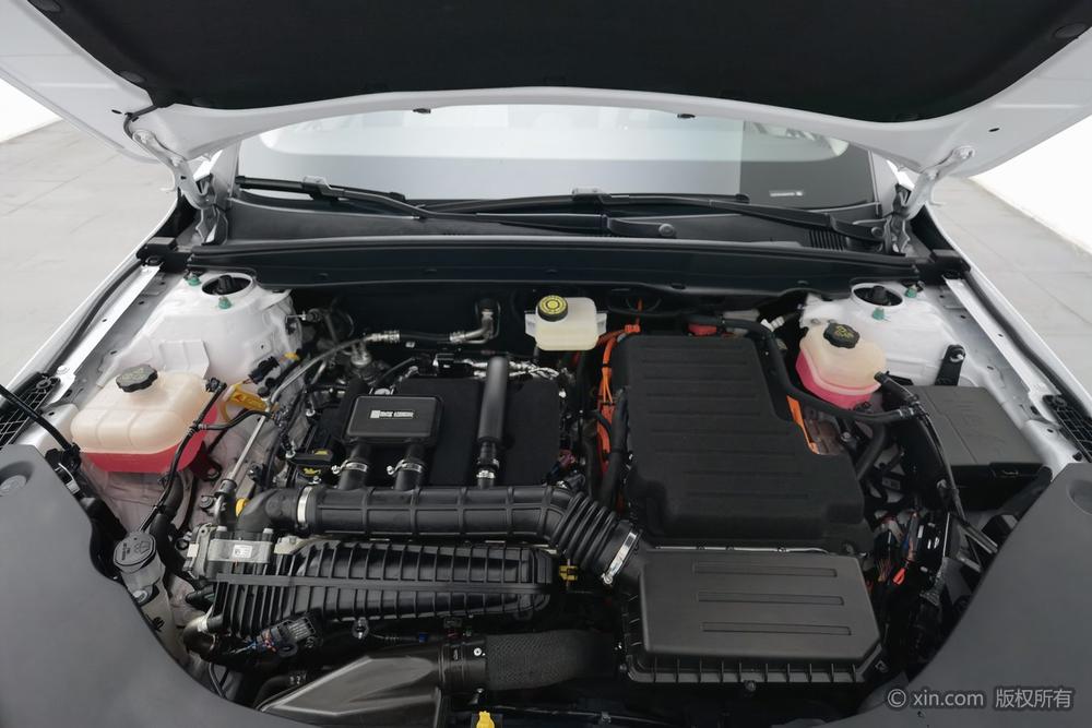 BYD Seal 05 DM-i, фото 5