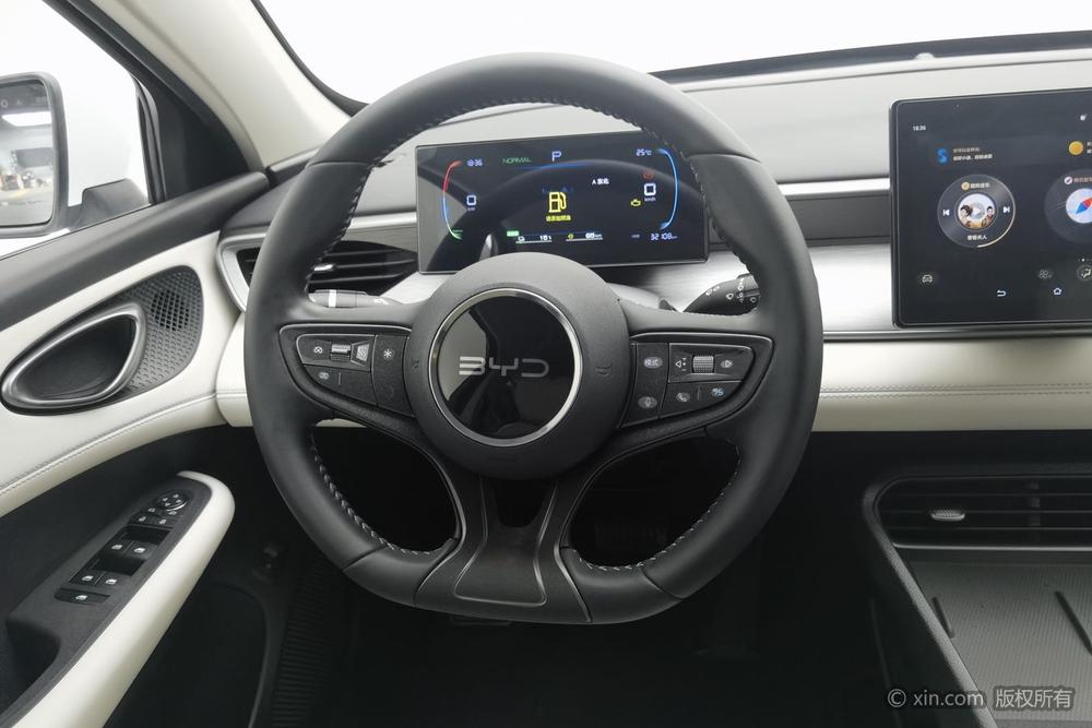 BYD Seal 05 DM-i, фото 14