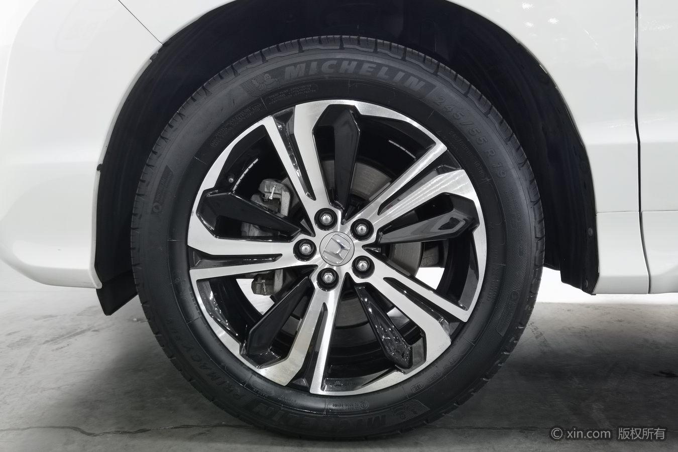 Honda UR-V 2017 370TURBO Premium V