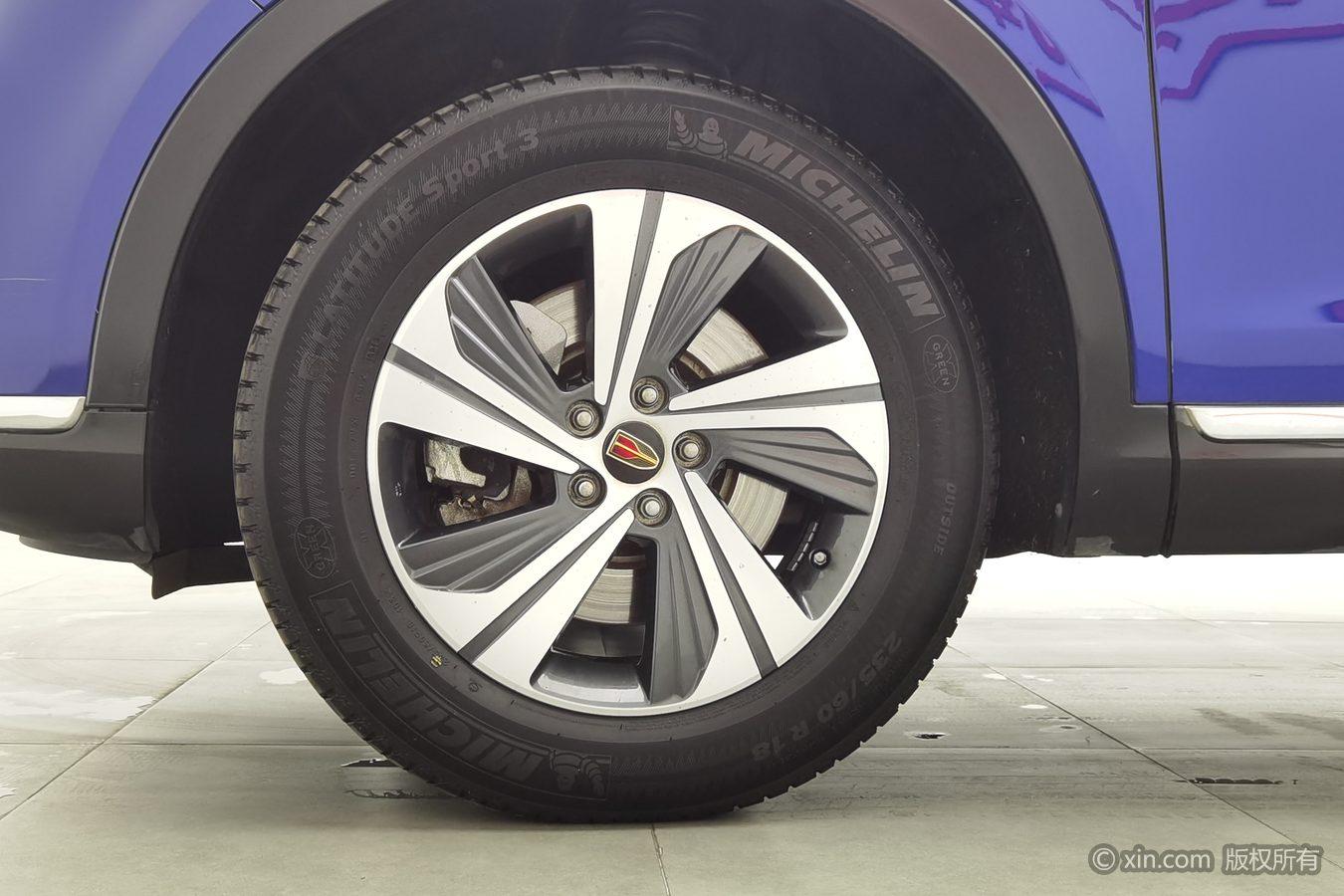 Hongqi HS5 2019 2.0T
